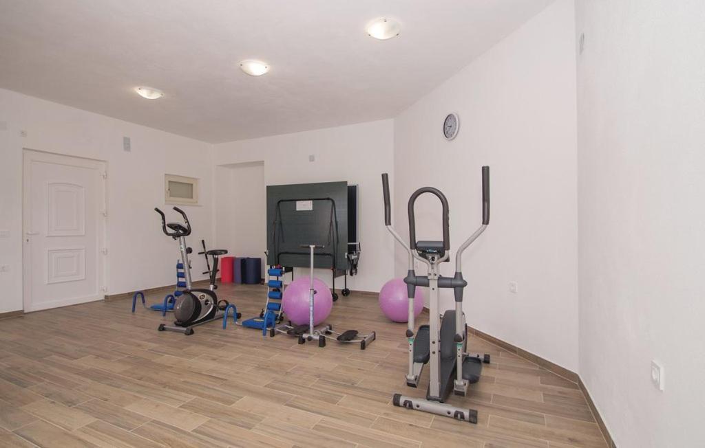 Pine Tree Apartment Zanetic Blato  외부 사진