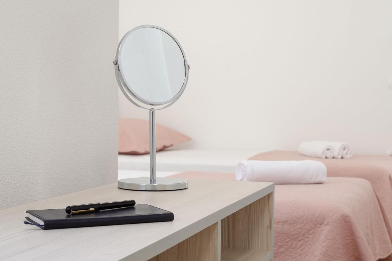 Pine Tree Apartment Zanetic Blato  외부 사진